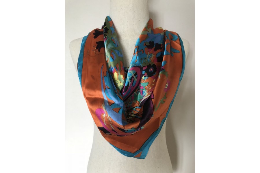 Previse Ime Pebish Les Plus Beaux Foulards En Soie Patricedebruxelles Com