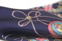 Carré en soie Empire Foulard en soie qualité luxe