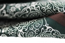 Woman's silk scarf printed with paisley design