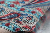 Carré en soie Oriental Foulard oriental en soie