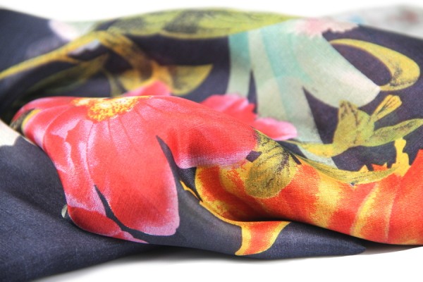 Foulard en soie Hoi han Foulard en soie Hoi han