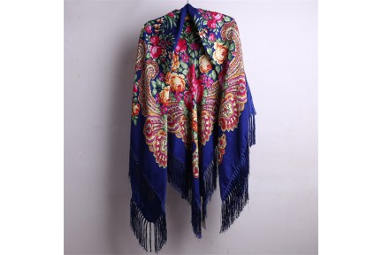 Large woolen scarf