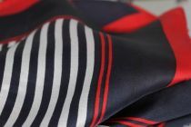 Carré en soie St Tropez Foulard chic pour femme