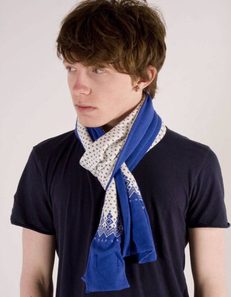 foulard homme noeud